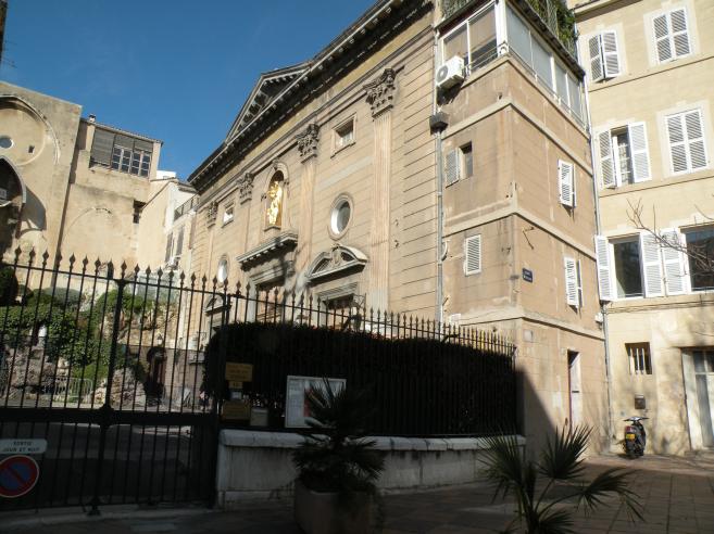  Eglise des Accoulés, dépendance